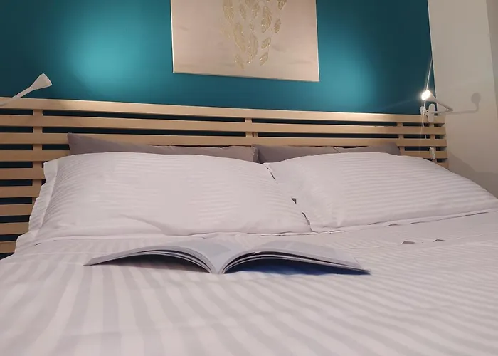 Duomo Nest Entire טרנטו